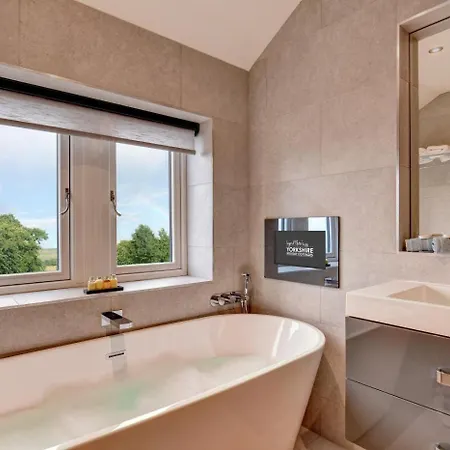 3 Bed In Harmby Oc-ds300