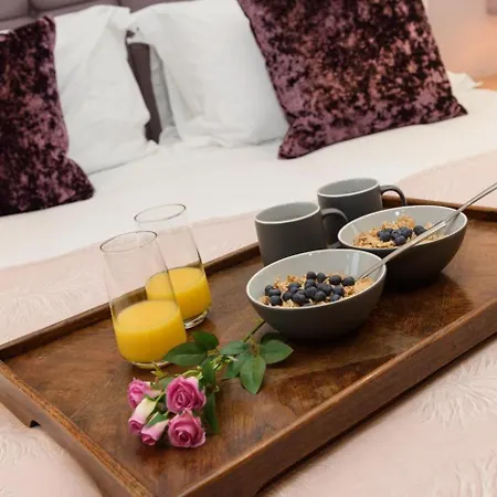 3 Bed In Harmby Oc-Ds300 * Hornby (Bedale)