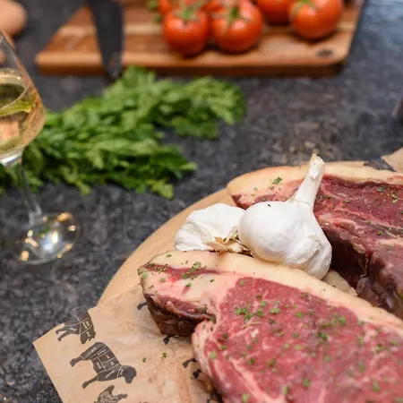 Feathered Nest * Hornby (Bedale)